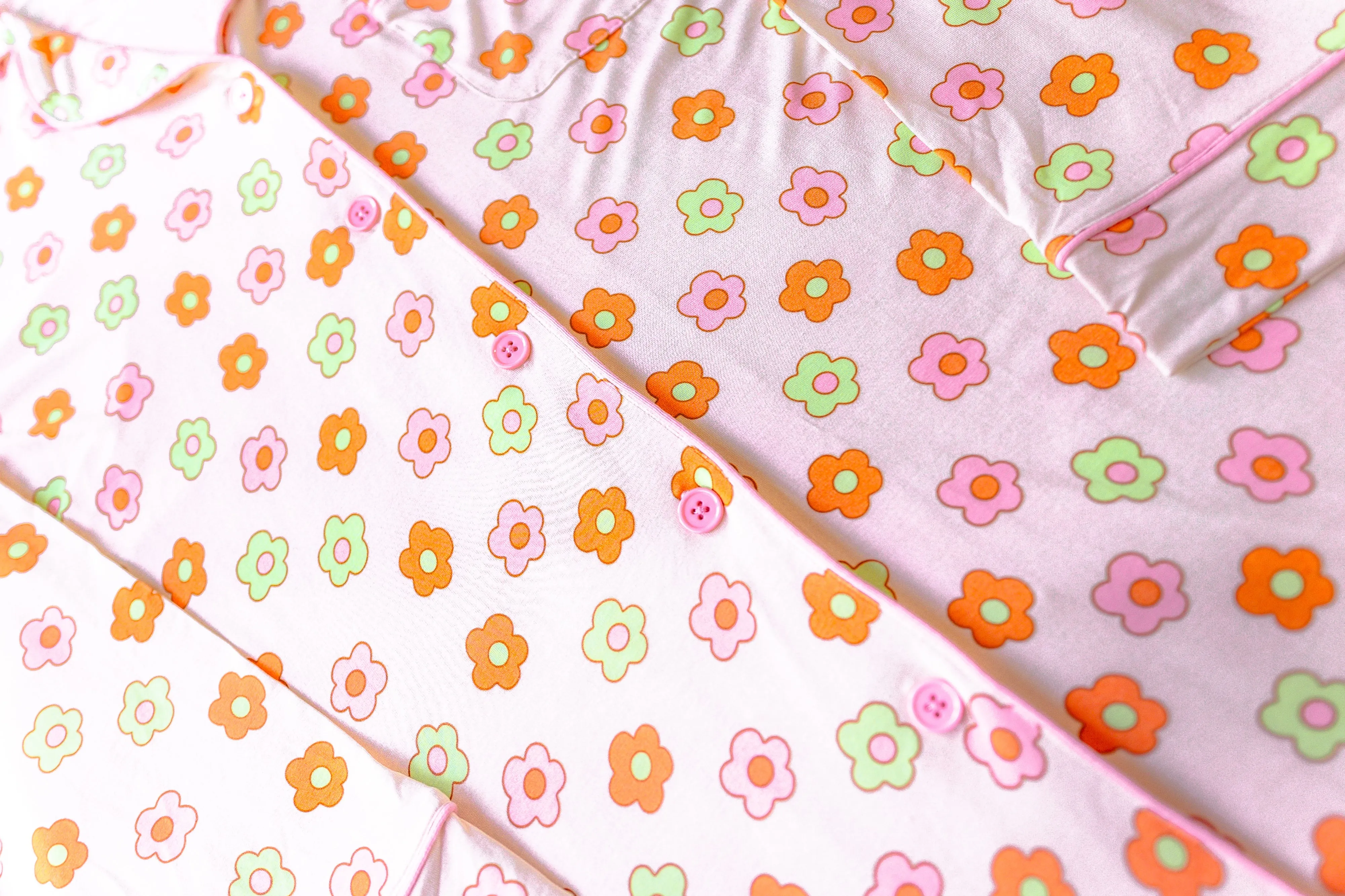 FEELIN' FLOWERFUL WOMEN'S DREAM GOWN