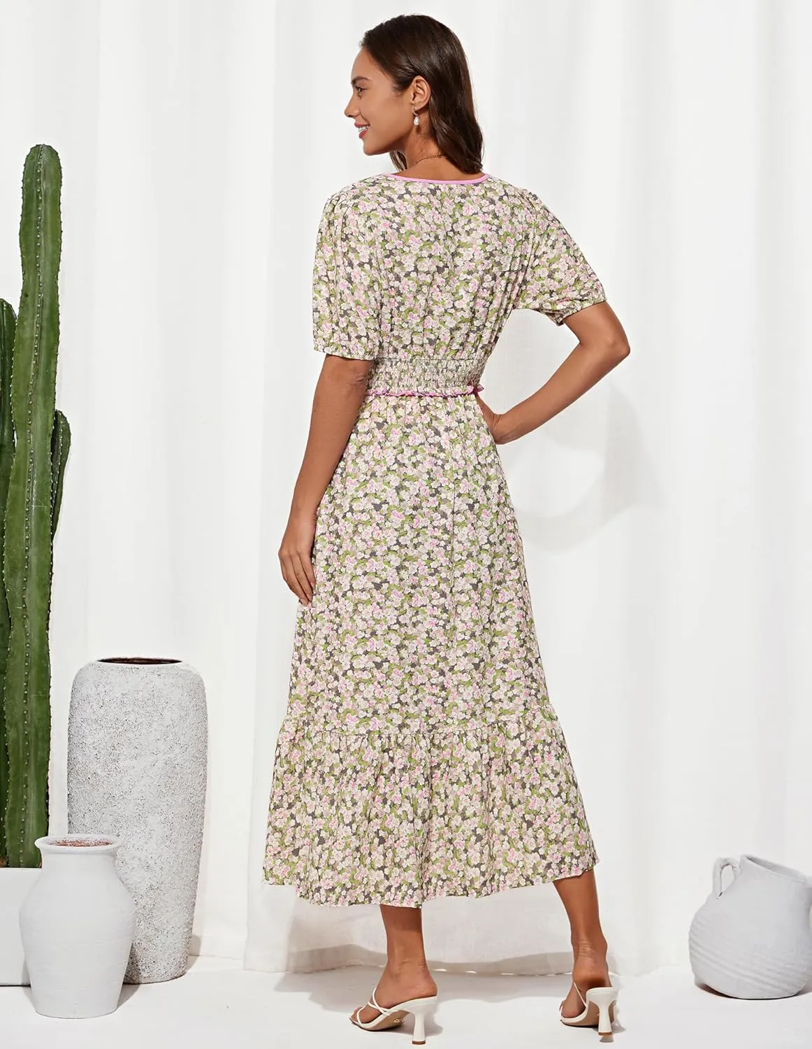 GRACE KARIN 2025 Women's Summer Floral Flowy A Line Midi Dresses Elegant Short Sleeve Smocked V-Neck Tiered Dresses