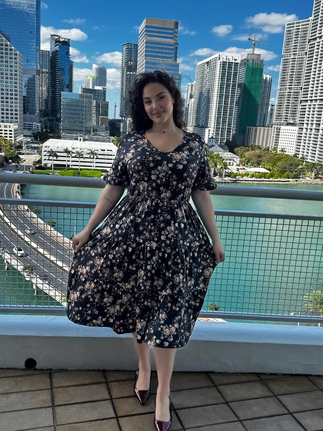 IN'VOLAND Womens Plus Size Short Sleeve Dress Summer Midi Casual Tiered V-Neck Aline Flowy Loose Dresses with Pockets