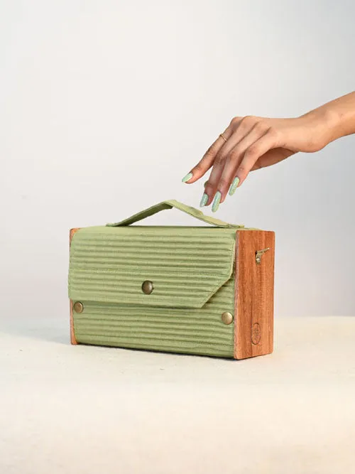 Lukka Chuppi Alpine Green Box Clutch