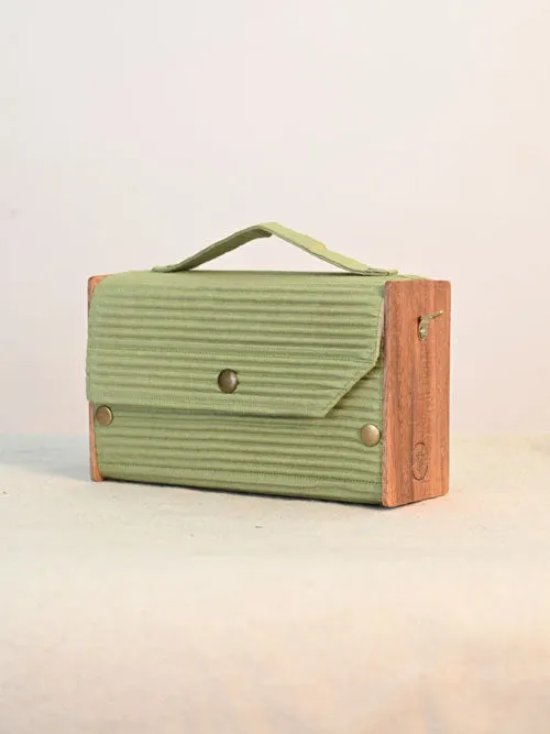 Lukka Chuppi Alpine Green Box Clutch