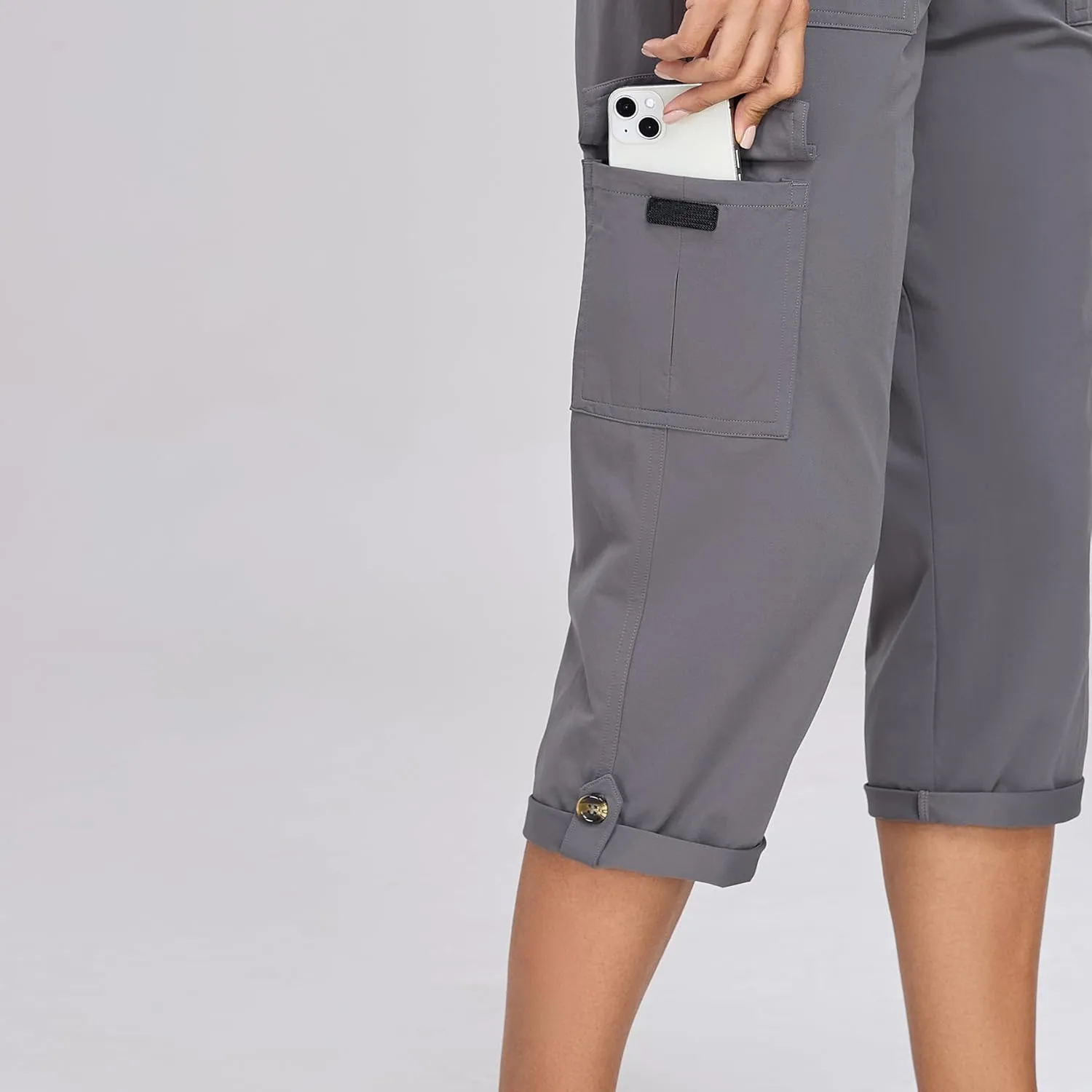 Oalka Women's Cargo Capri Pants Relaxed Fit Knit Waist Cropped Pant Casual Hiking Capris