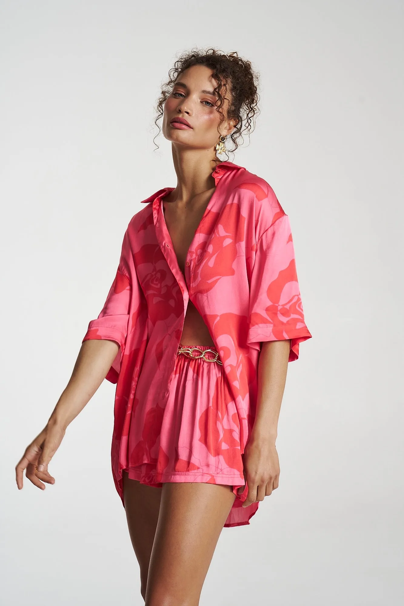 SUMMI SUMMI Womens Elastic Waist Shorts- A Rose By Any Other Name