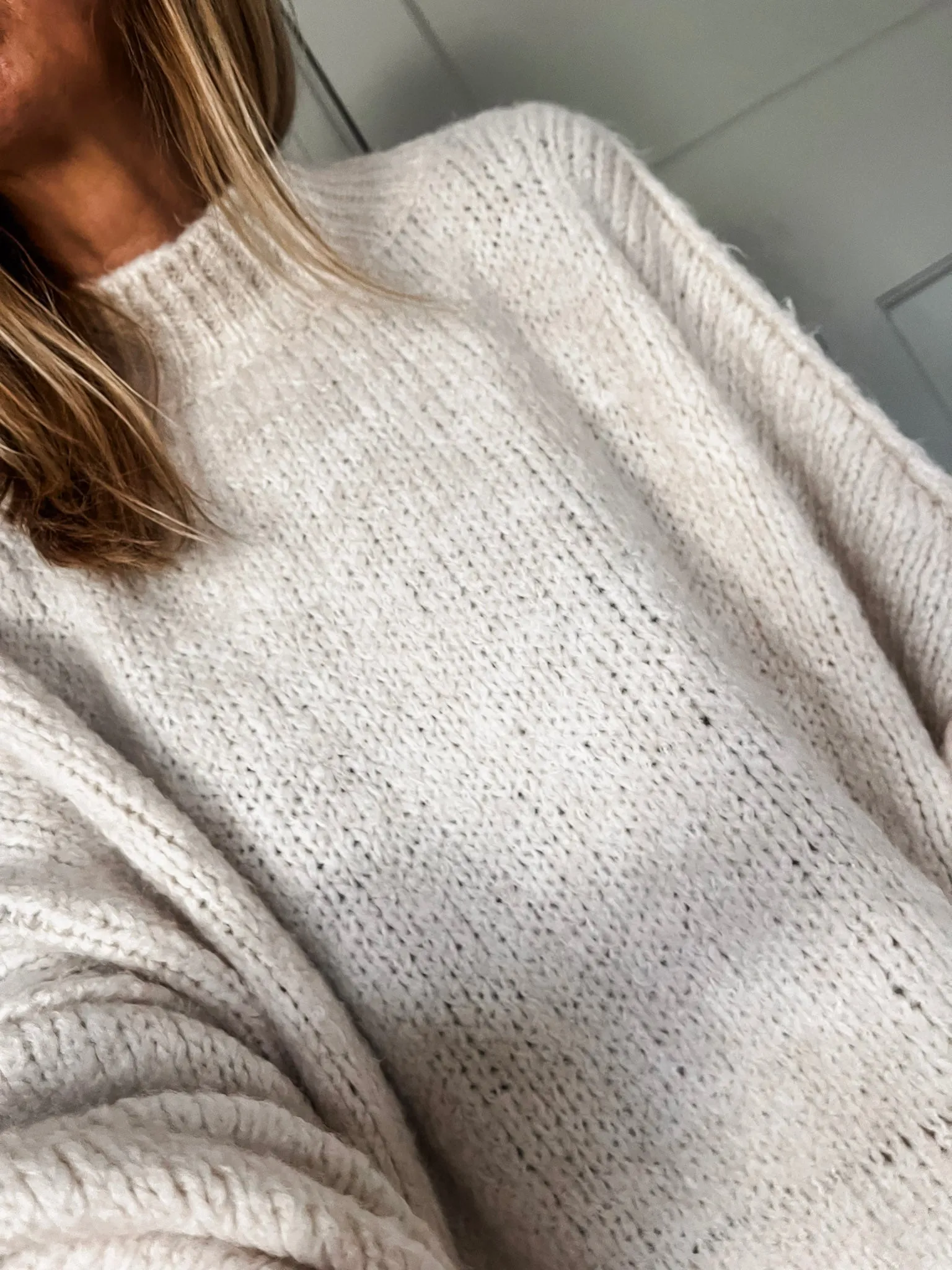 Turtle Neck Balloon Sleeve Jumper
