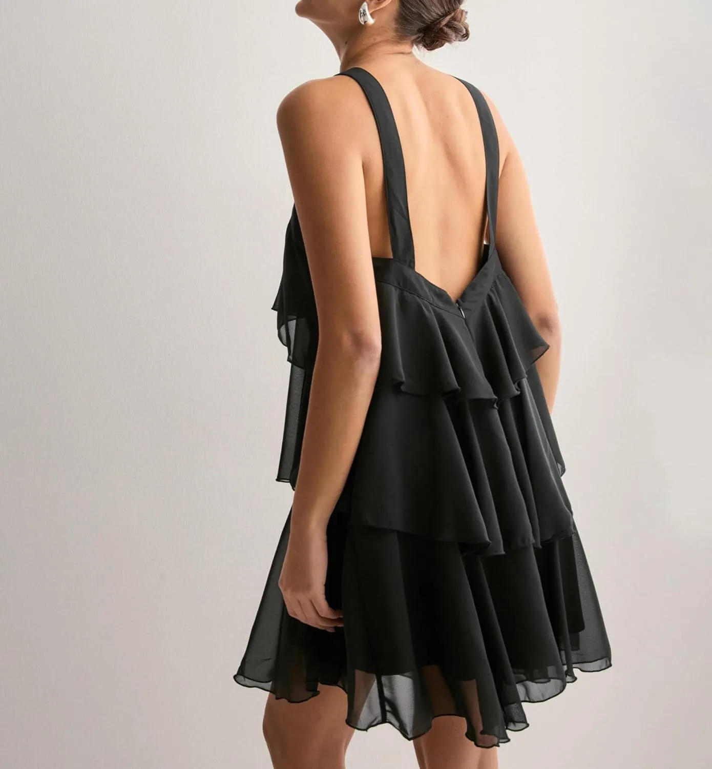 Women Y2K Ruffle Tiered Mini Dress Halter Layered Chiffon Short Dress Cute Smocked A Line Midi Dresses Beach