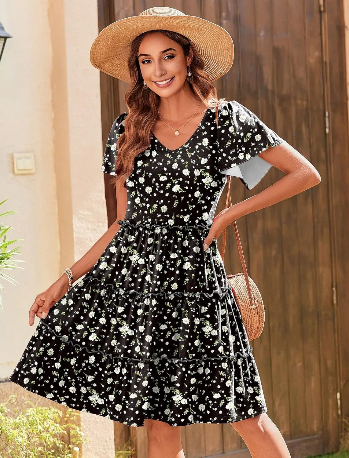 Zeagoo Summer Tiered Mini Dress with Pockets Ruffle Sleeve V-Neck Casual Dress A Line Boho Flowy Sundress 2025 Vacation